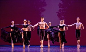 B-Garden-of-Mirth_Houston-Ballet_Photo-by-Amitava-Sarkar-2